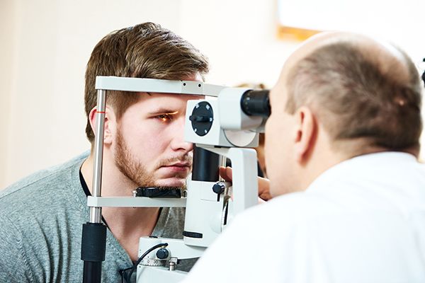 Male-optometrist-optician